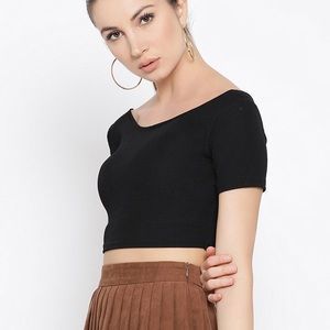 Zaful black Ribbed-Knit flirty off-the-shoulder women’s medium fitted crop top
